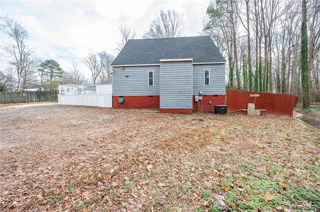 11711 Deerhurst Drive Midlothian, VA 23113 - Photo 6 of 33 a view of a house with a yard