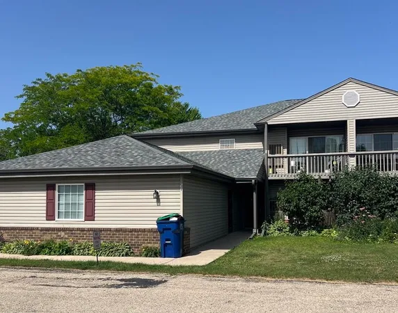 $215,000 | 705 Horicon Street, Unit 1, Horicon, WI 53032