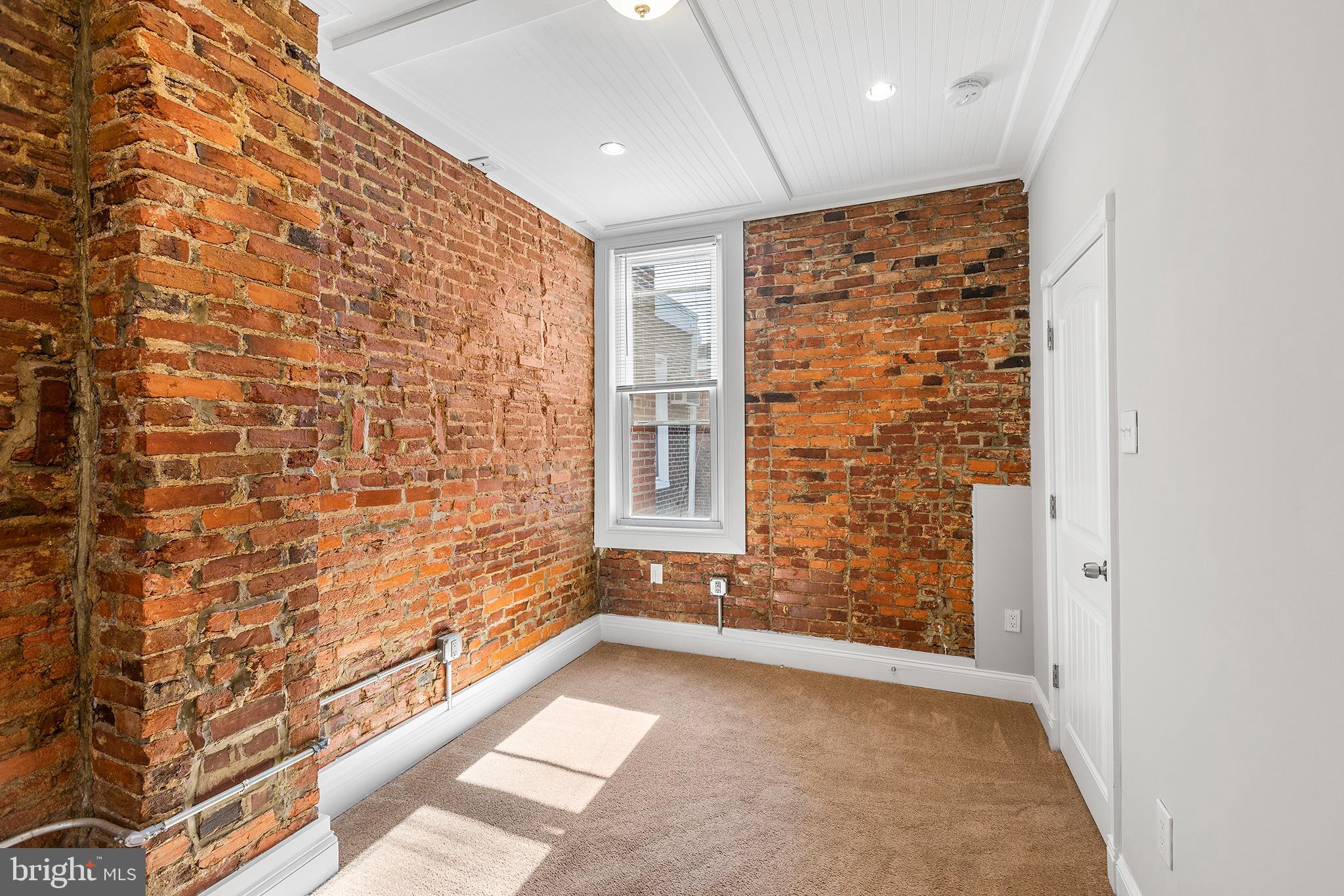 912 Reed Street Philadelphia, PA 19147 - Photo 13 of 20 Gallery Image 13