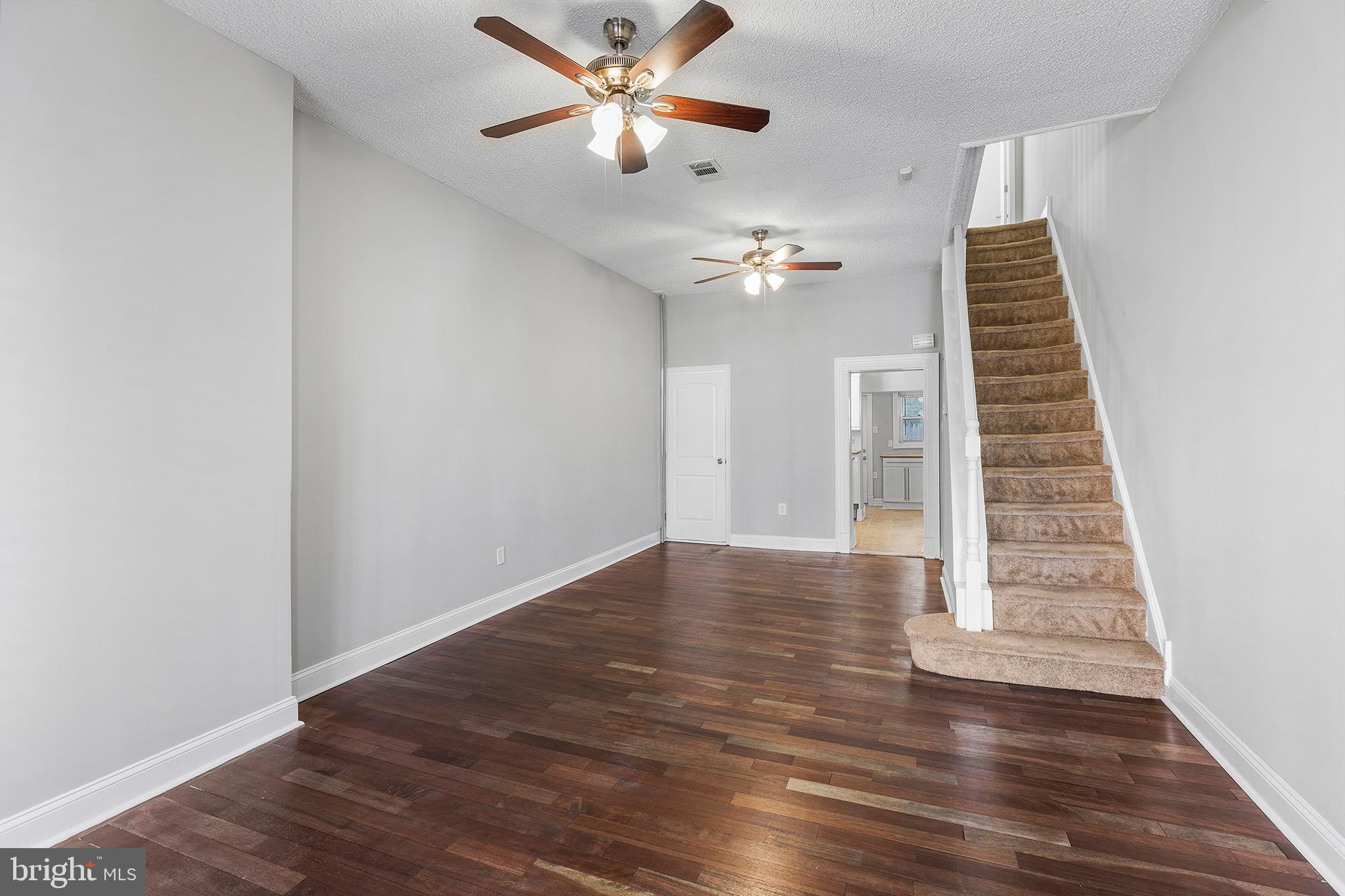 912 Reed Street Philadelphia, PA 19147 - Photo 4 of 20 Gallery Image 4