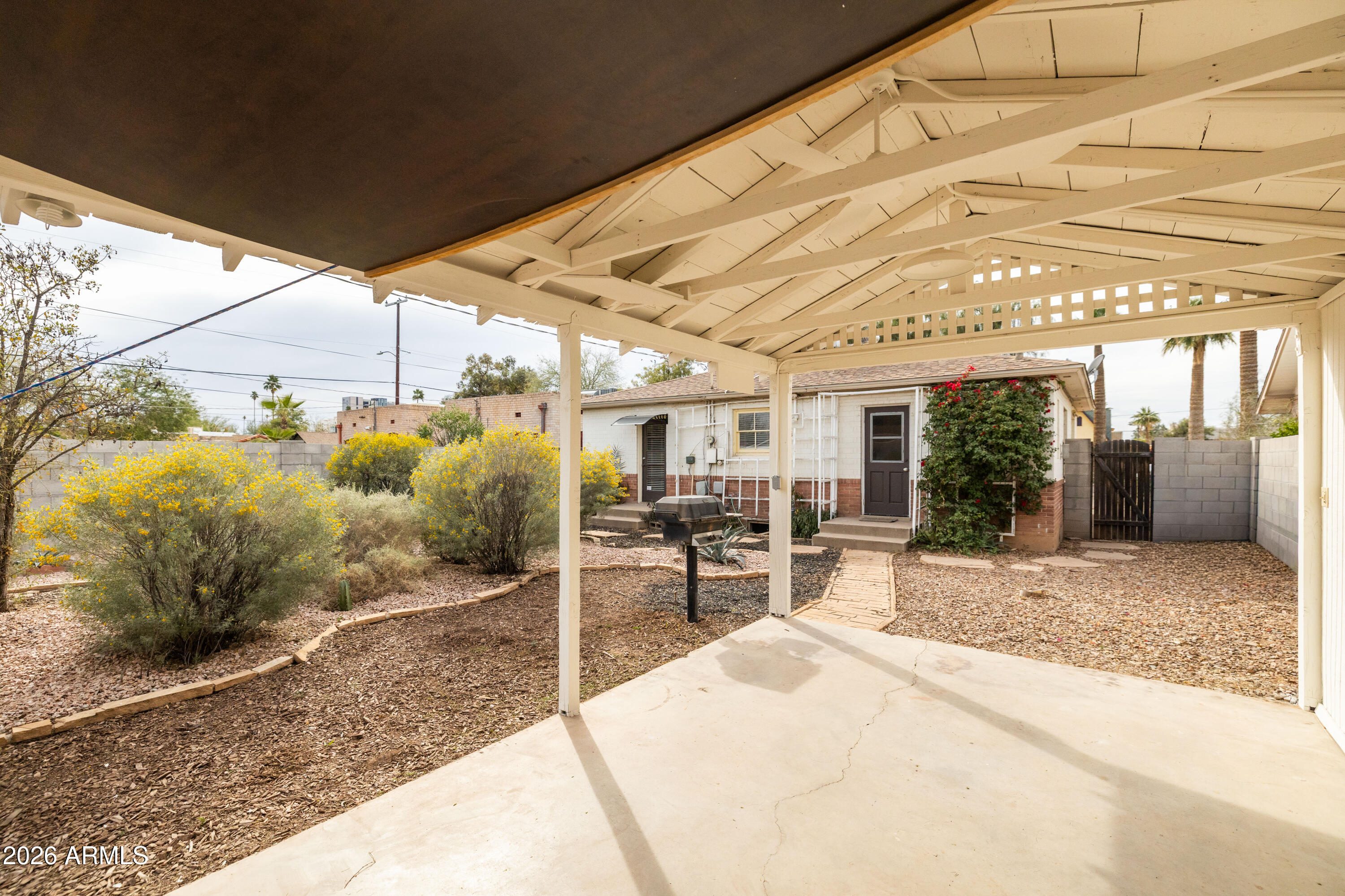 2207 North Edgemere Street Phoenix, AZ 85006 - Photo 43 of 50 Edgemere-48