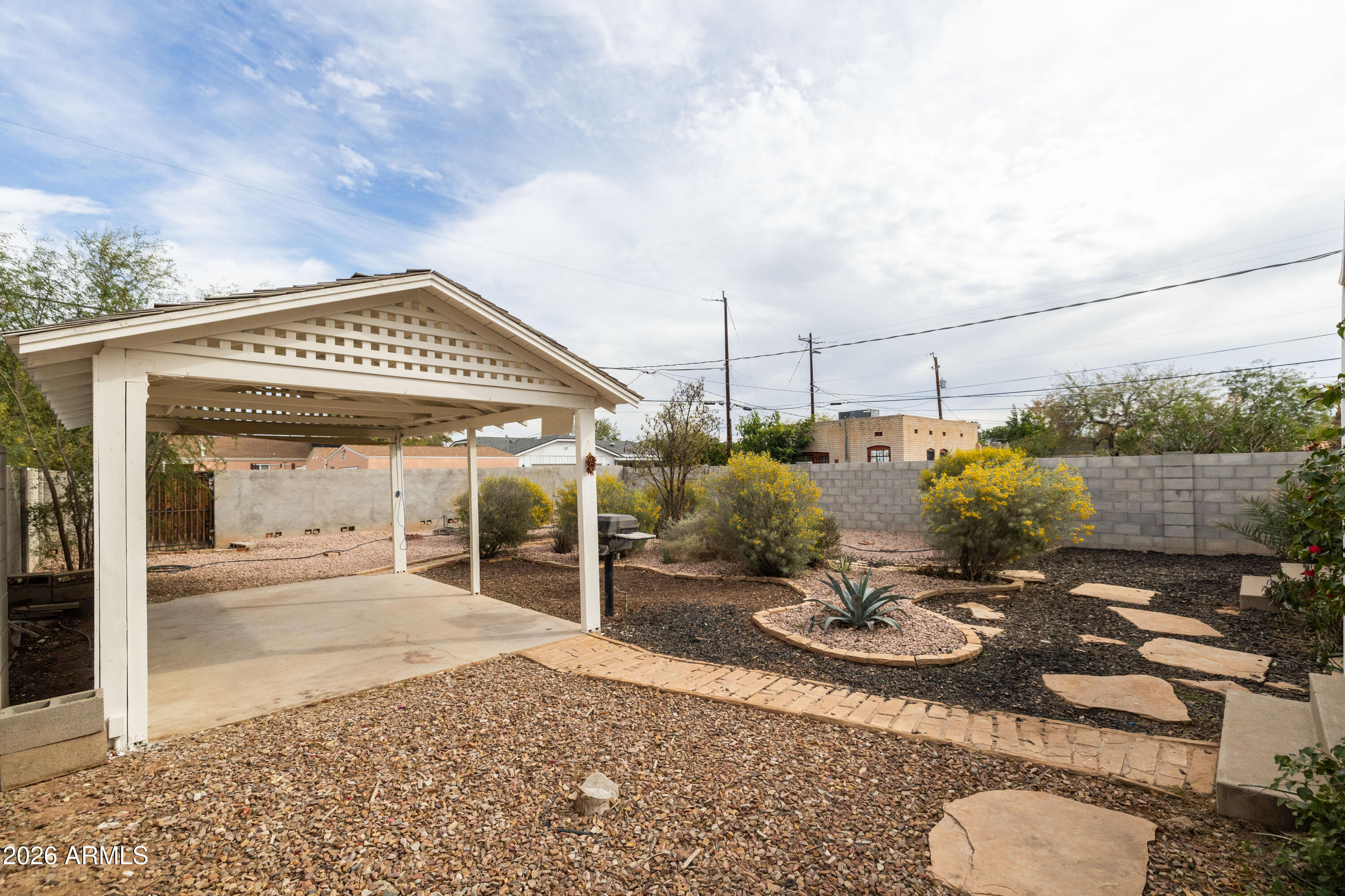 2207 North Edgemere Street Phoenix, AZ 85006 - Photo 45 of 50 Edgemere-45