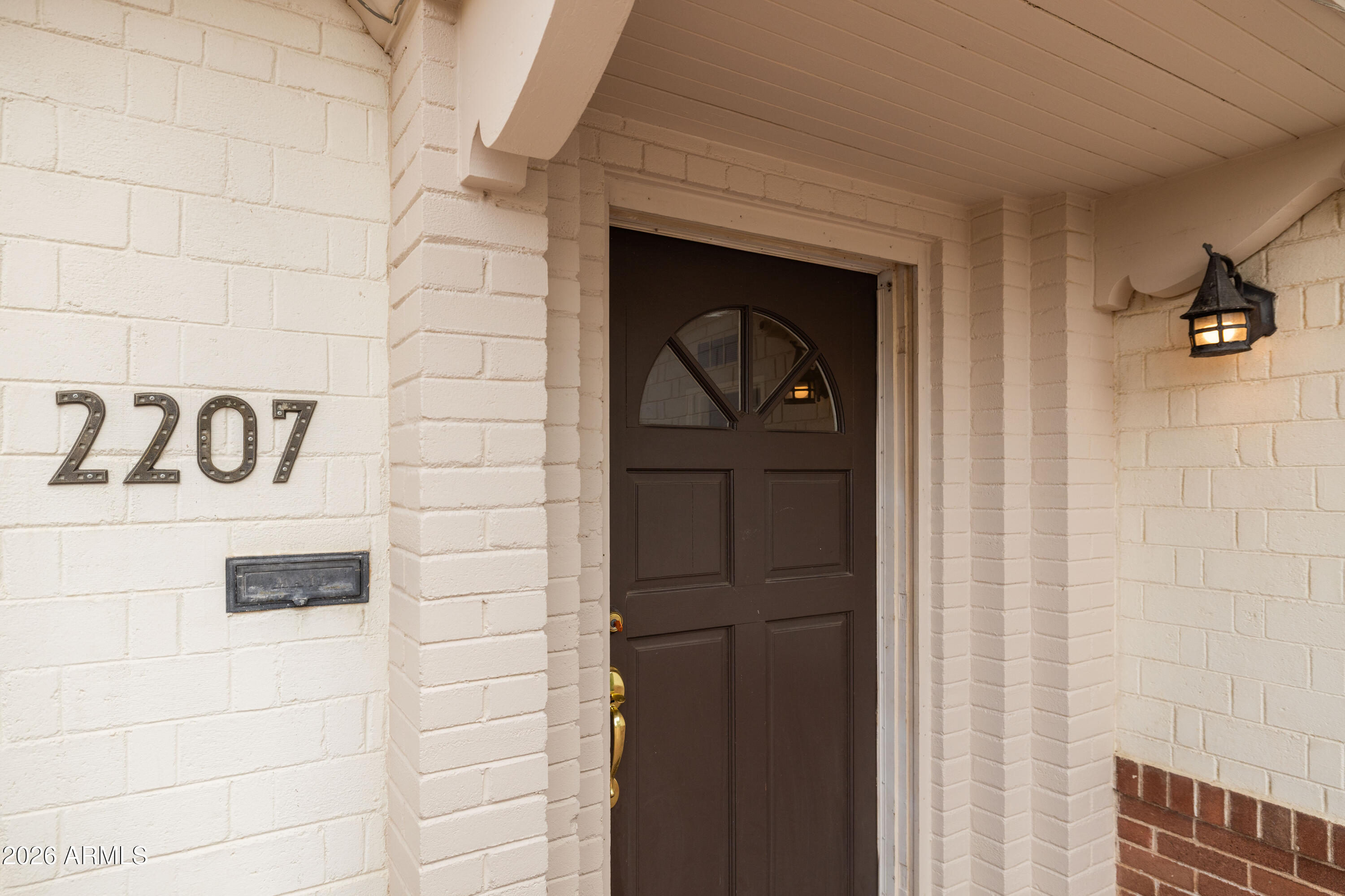 2207 North Edgemere Street Phoenix, AZ 85006 - Photo 8 of 50 Edgemere-9