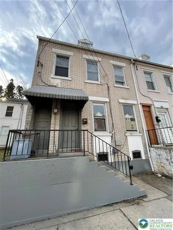 $1,750 | 944 West Gordon Street, Allentown, PA 18102