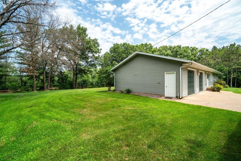 4437 Old Wells Road Eau Claire, WI 54703 - Photo 39 of 65