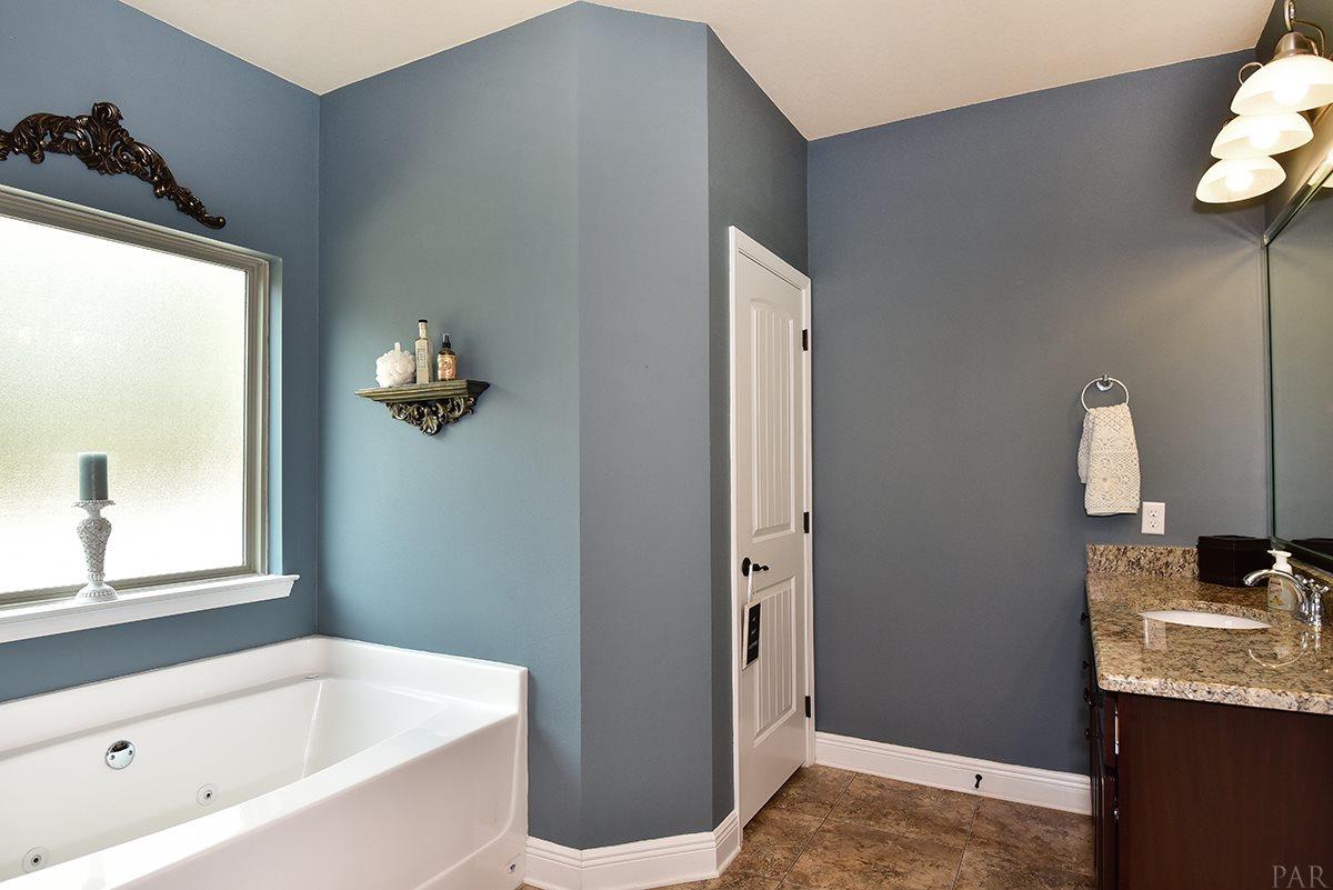 5553 Heatherton Road Milton, FL 32570 - Photo 39 of 49 Gallery Image 39