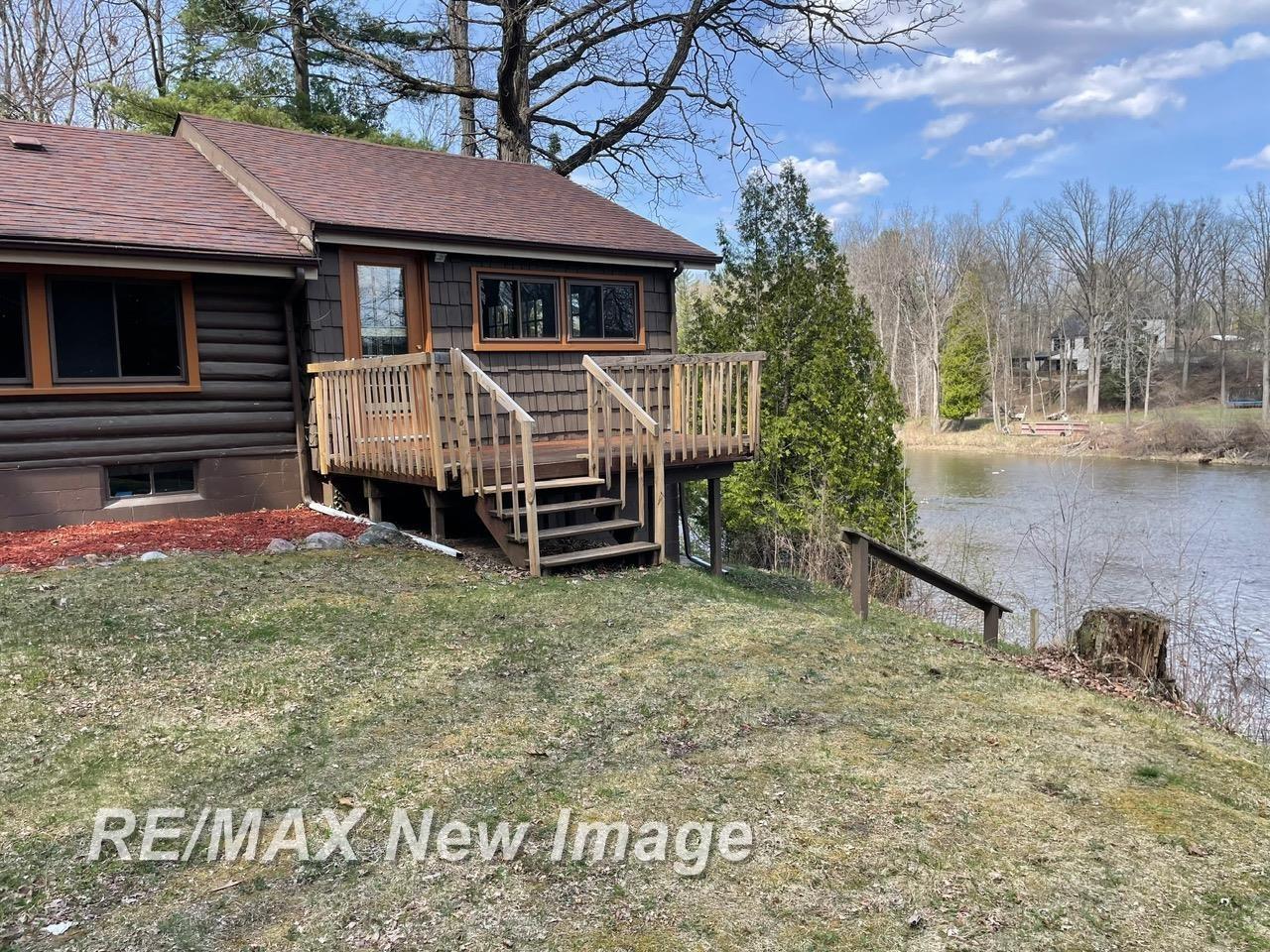 724 Tobacco Ridge Road Beaverton, MI 48612 - Photo 21 of 30