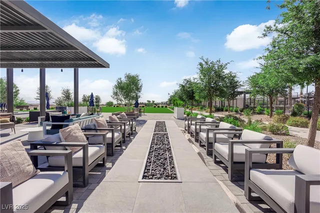 $413,989 | 10151 Carmine Clay Drive, Las Vegas, NV 89143