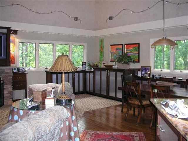 2023 Cleveland St Extension Greenville, SC 29607 - Photo 4 of 24