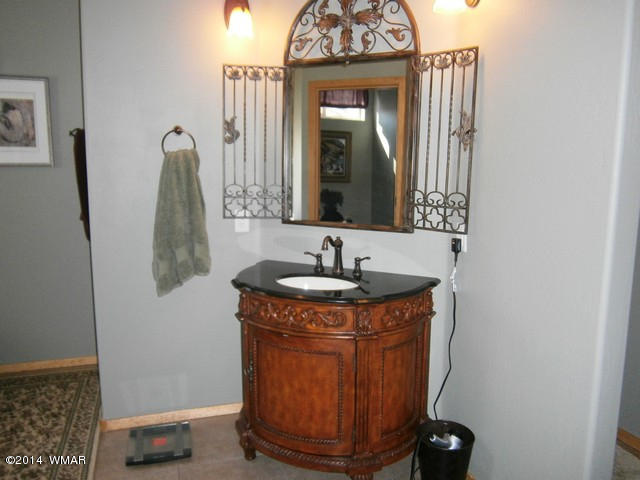 7035 Kings High Road Show Low, AZ 85901 - Photo 10 of 38 Gallery Image 10