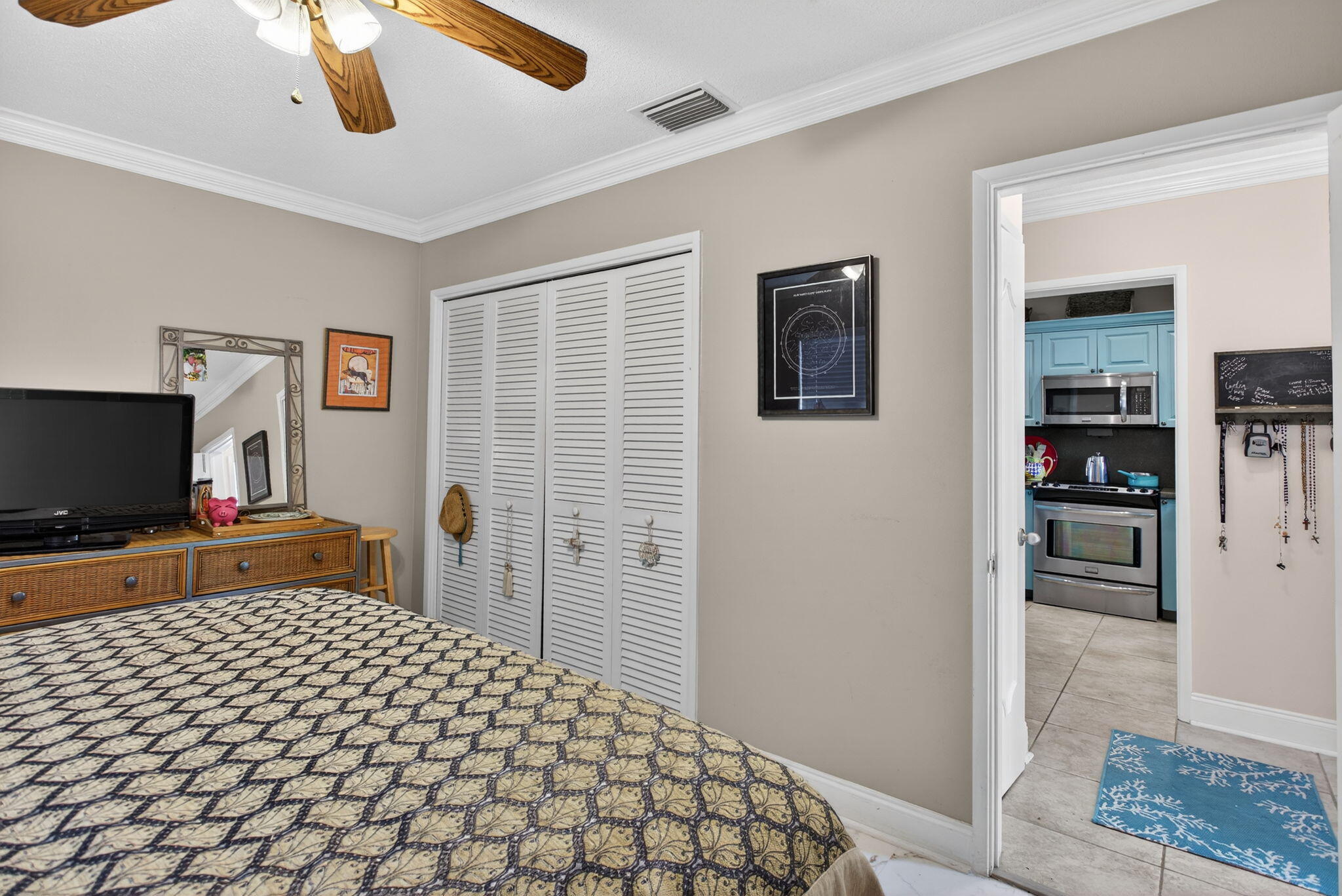 2311 Northeast 36th Street, Unit 2A Lighthouse Point, FL 33064 - Photo 21 of 35 13-web-or-mls-2311-7974