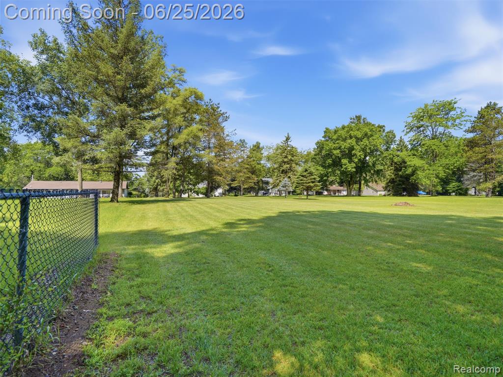 10288 Carmer Road Fenton, MI 48430 - Photo 37 of 52
