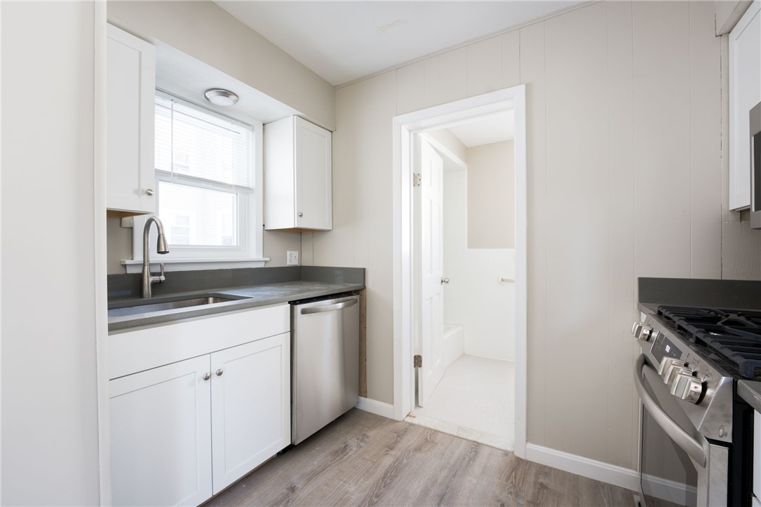 20 Jones Street Providence, RI 02903 - Photo 13 of 36