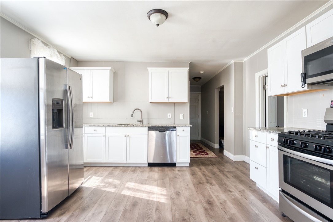 20 Jones Street Providence, RI 02903 - Photo 7 of 36