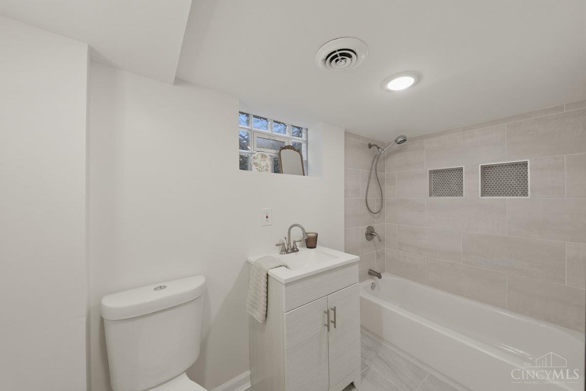 7540 Lawyer Road Cincinnati, OH 45244 - Photo 47 of 58