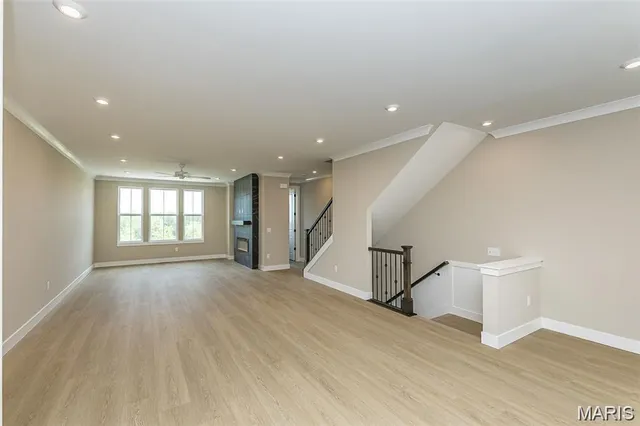 $580,900 | 8927 East Gtwy Heights, Unit 94806, Richmond Heights, MO 63144