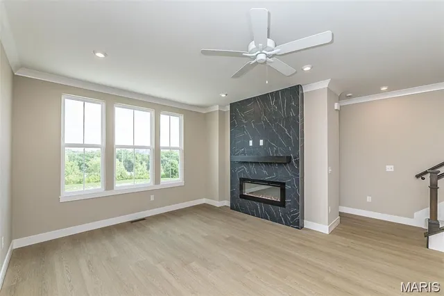 $580,900 | 8927 East Gtwy Heights, Richmond Heights, MO 63144