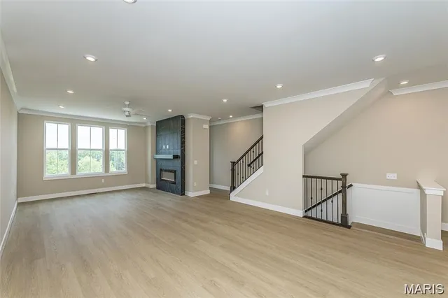 $580,900 | 8927 East Gtwy Heights, Unit 94806, Richmond Heights, MO 63144