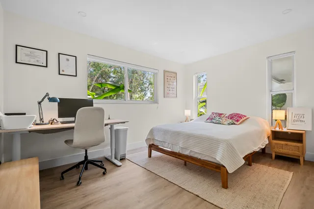 $6,000 | 2421 Southwest 29th Way, Fort Lauderdale, FL 33312