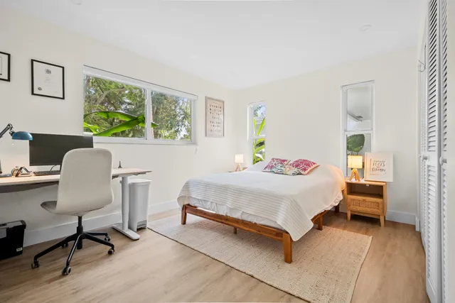 $6,000 | 2421 Southwest 29th Way, Fort Lauderdale, FL 33312