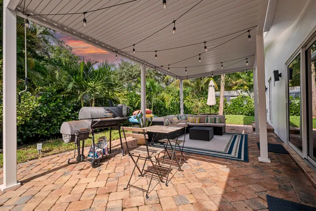 $6,000 | 2421 Southwest 29th Way, Fort Lauderdale, FL 33312