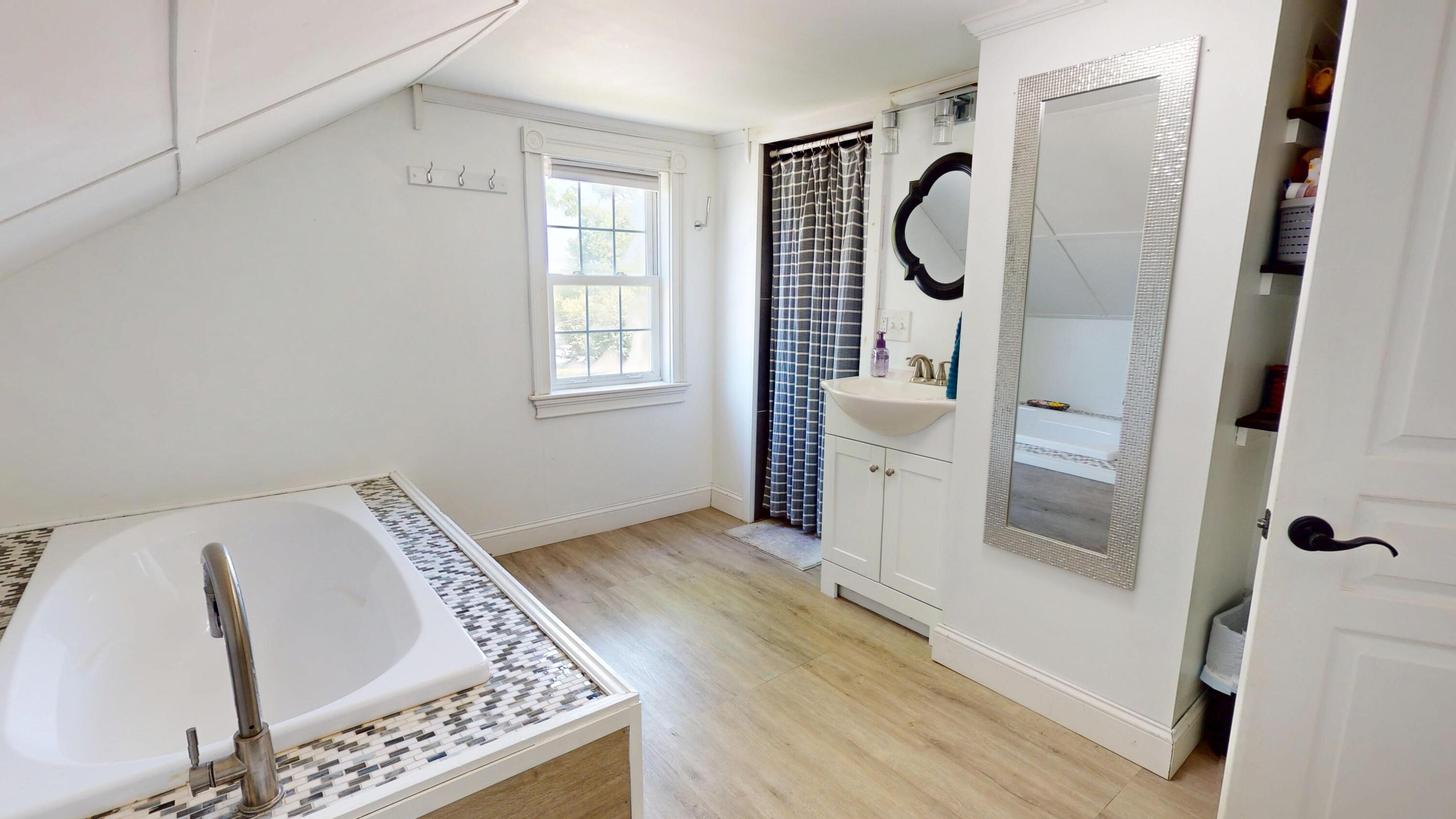 37 Enfield Road Lincoln, ME 04457 - Photo 32 of 49 32