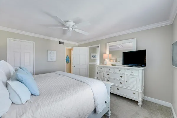 $2,200 | 275 Palm Avenue, Unit A406, Jupiter, FL 33477