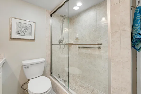 $2,200 | 275 Palm Avenue, Unit A406, Jupiter, FL 33477