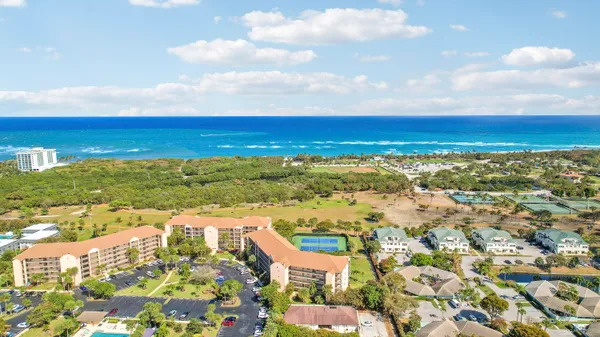 $2,200 | 275 Palm Avenue, Unit A406, Jupiter, FL 33477