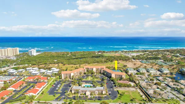 $2,200 | 275 Palm Avenue, Unit A406, Jupiter, FL 33477