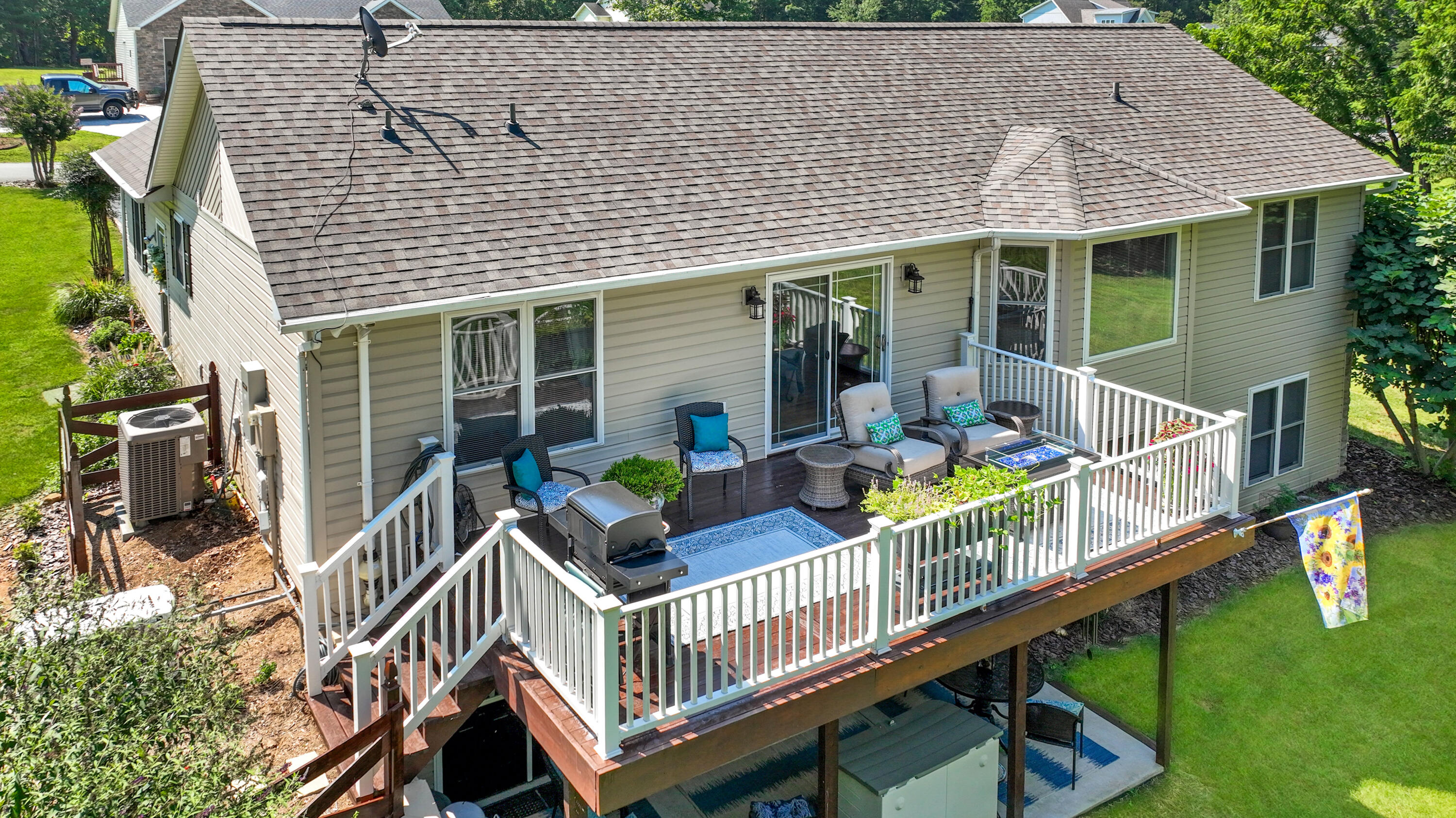 203 Indian Ridge Drive Moneta, VA 24121 - Photo 24 of 67 Deck