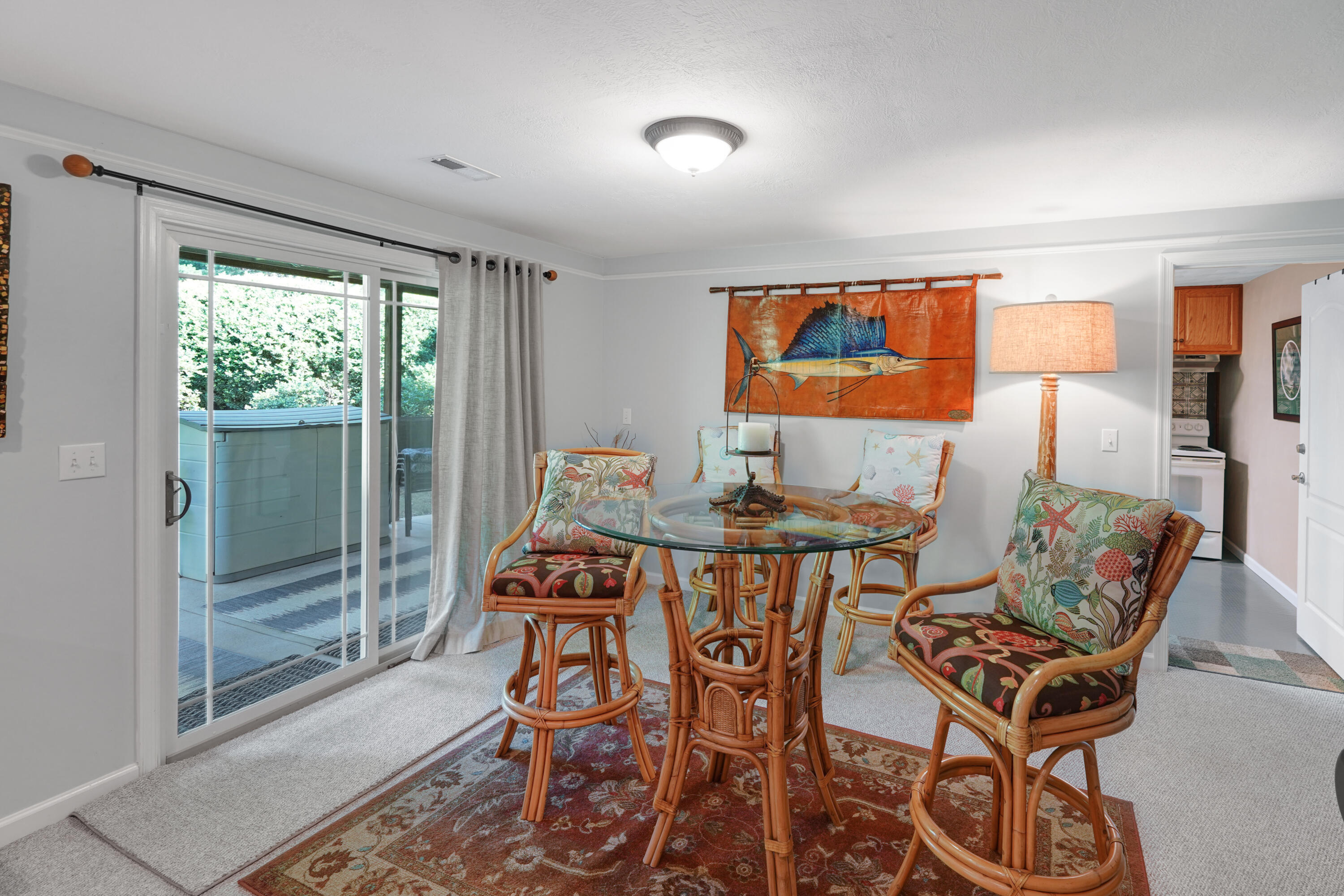 203 Indian Ridge Drive Moneta, VA 24121 - Photo 28 of 67 Living Room