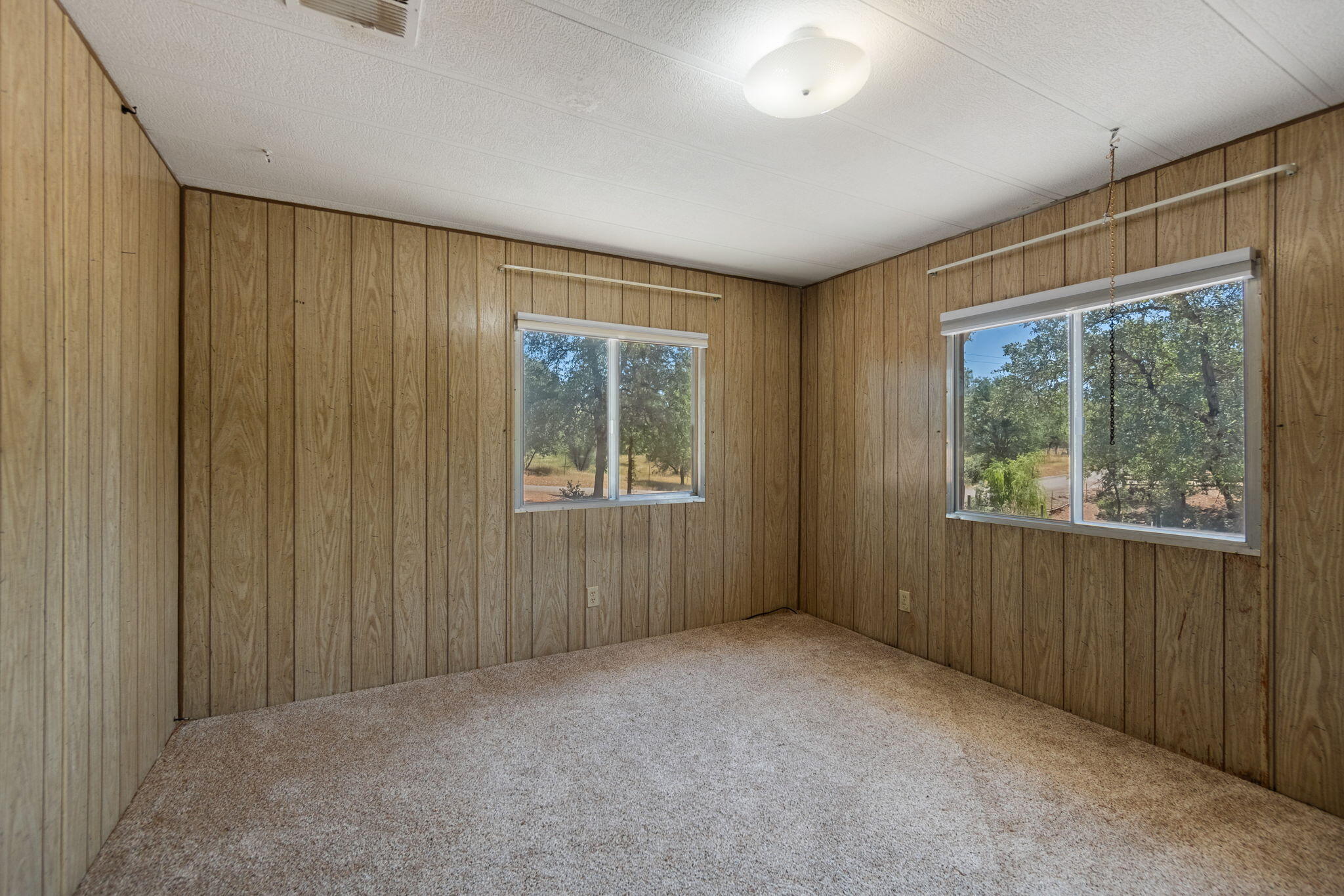 10390 October Lane Redding, CA 96003 - Photo 77 of 94 ADU Bedroom