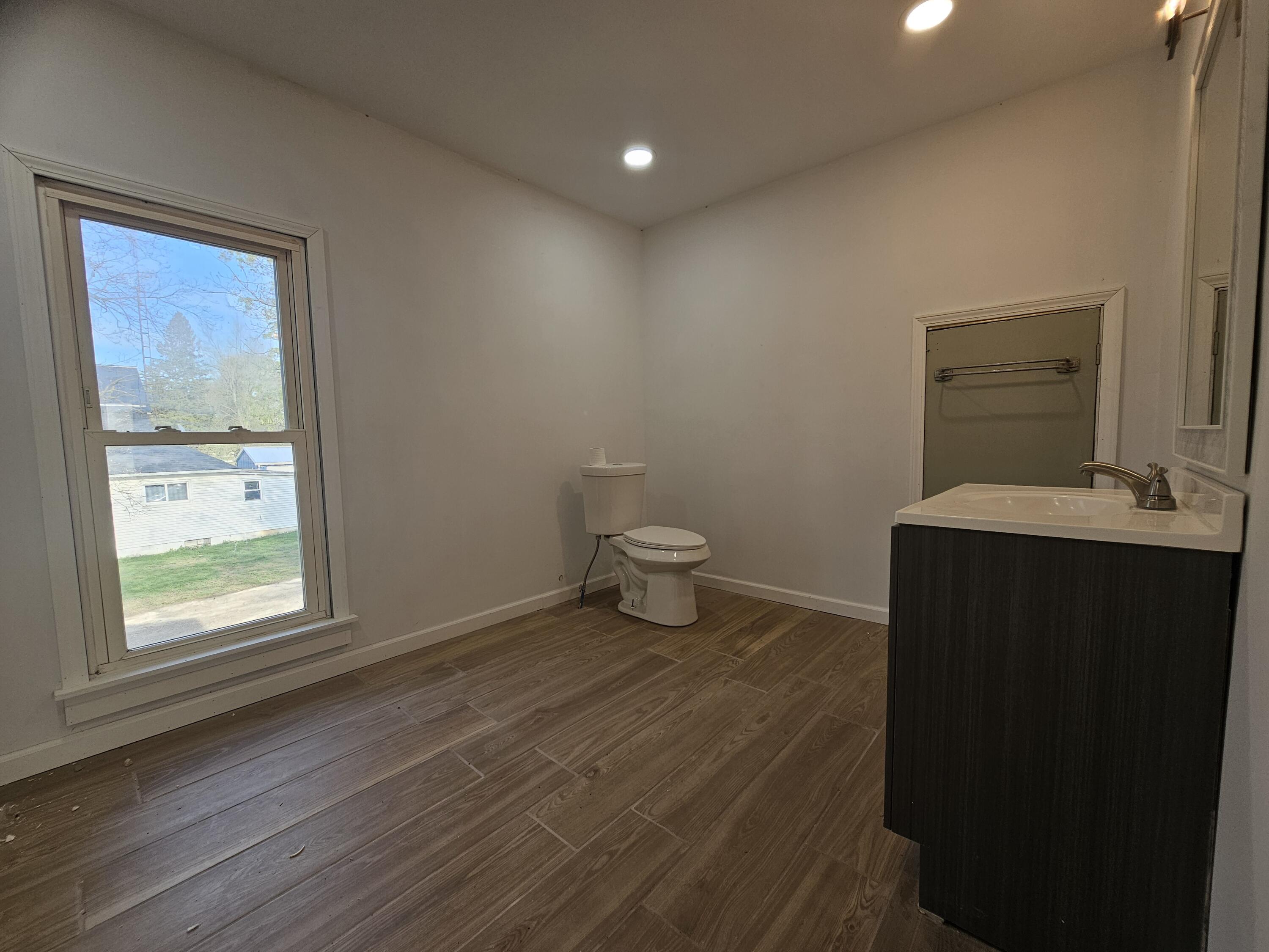 2249 East Montgomery Road Hillsdale, MI 49242 - Photo 24 of 31 1000038277