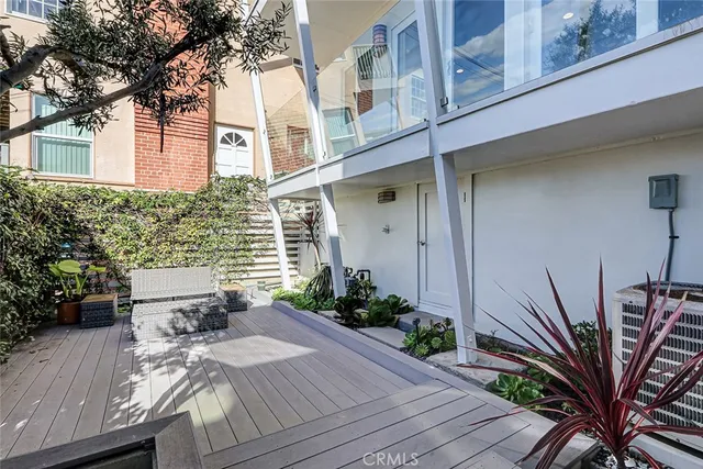 $2,895,000 | 2907 Crest Drive, Manhattan Beach, CA 90266