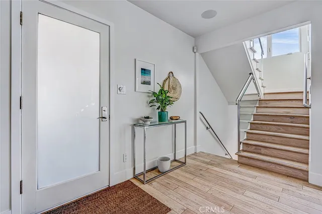 $2,895,000 | 2907 Crest Drive, Manhattan Beach, CA 90266