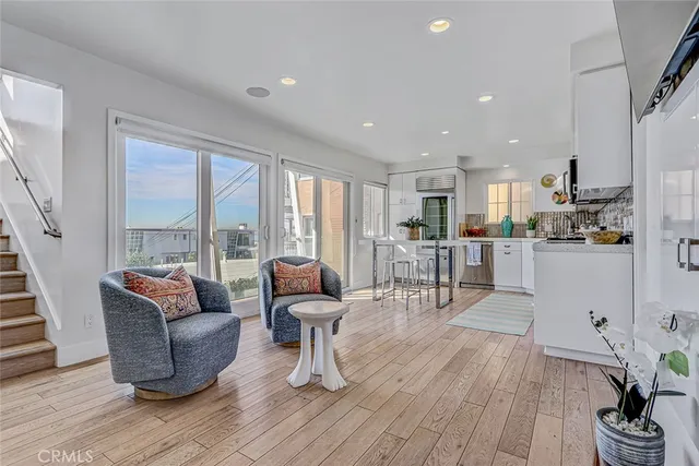 $2,895,000 | 2907 Crest Drive, Manhattan Beach, CA 90266