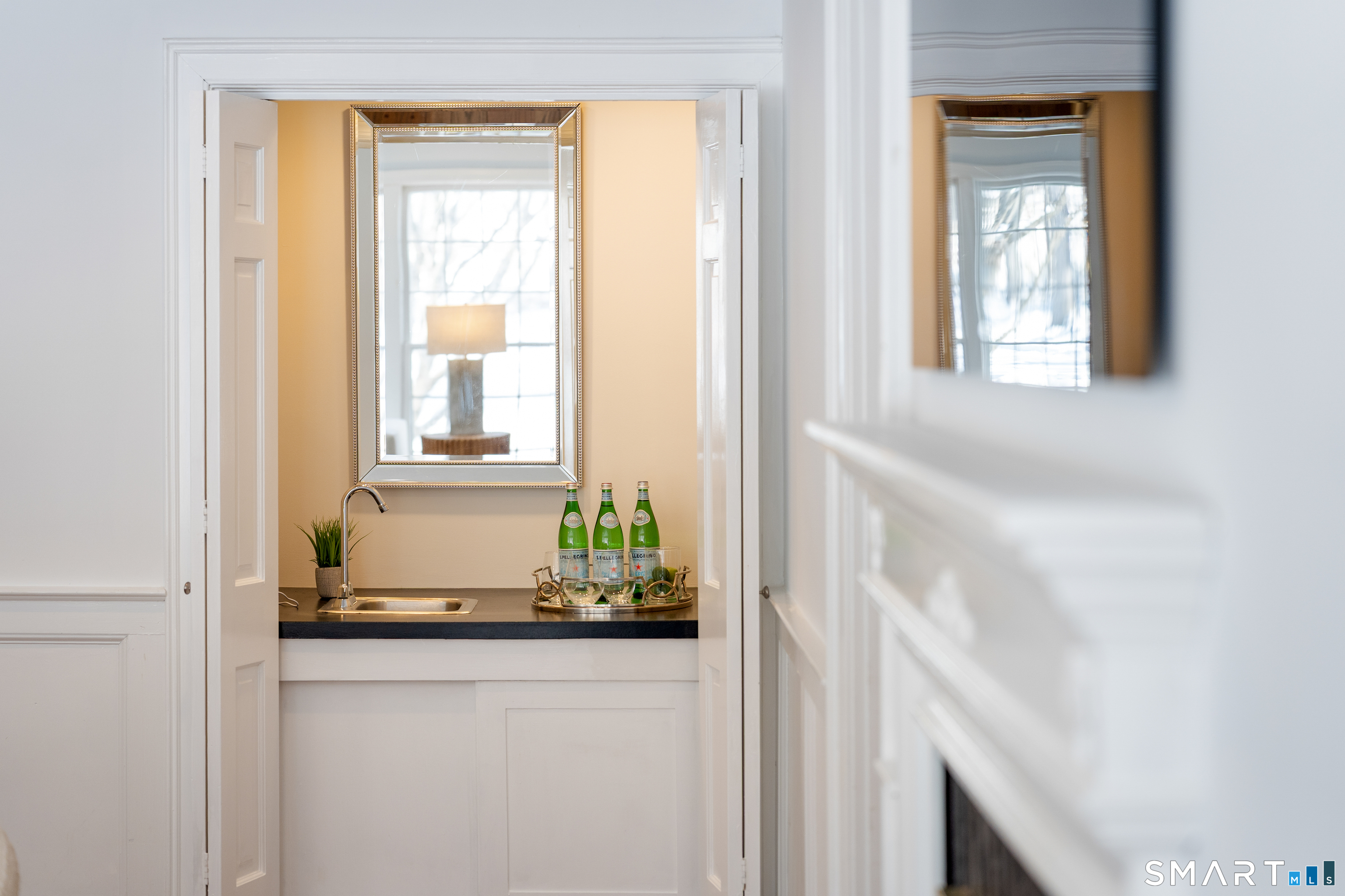 148 Ramhorne Road New Canaan, CT 06840 - Photo 13 of 38