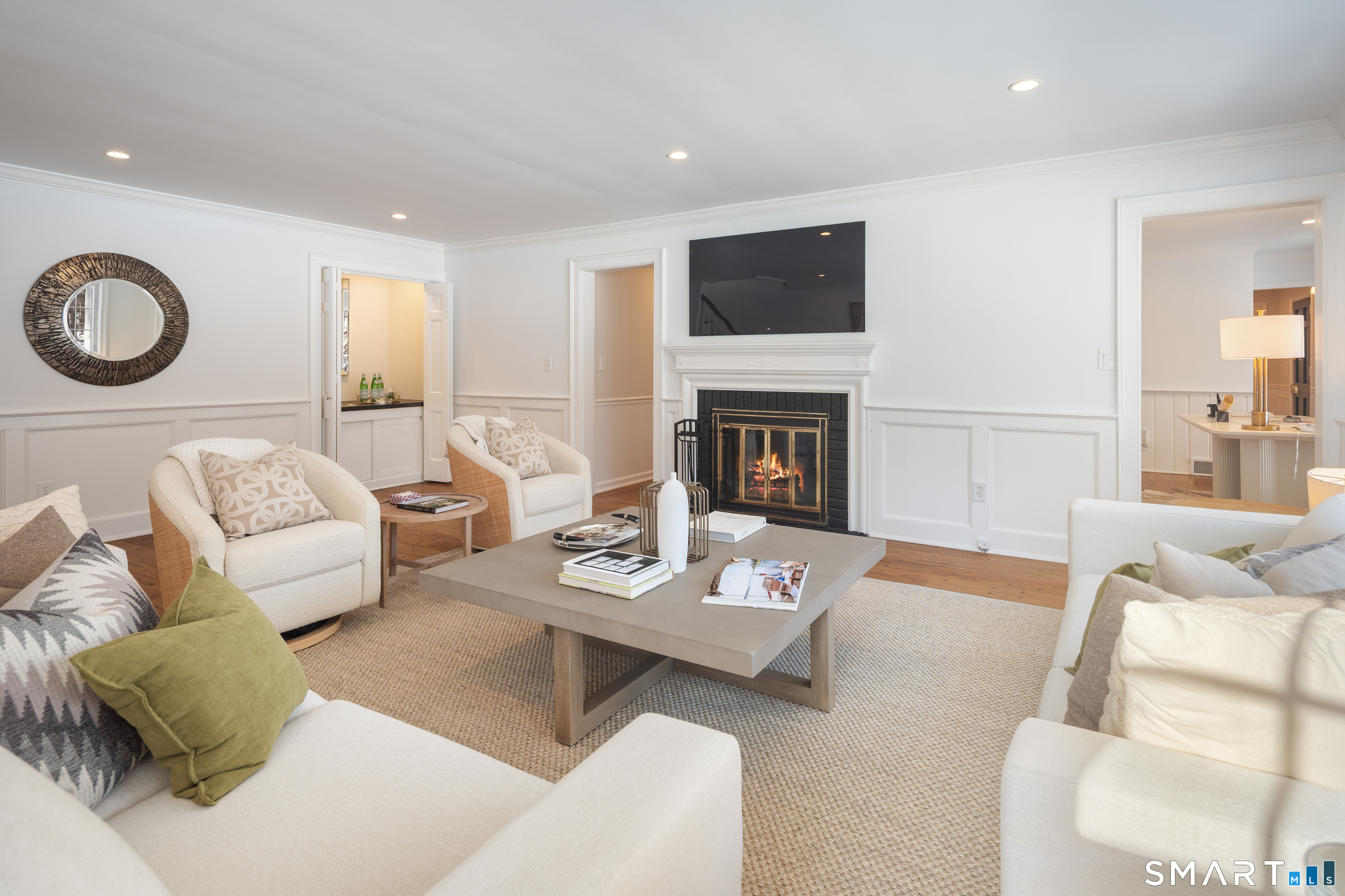 148 Ramhorne Road New Canaan, CT 06840 - Photo 10 of 38