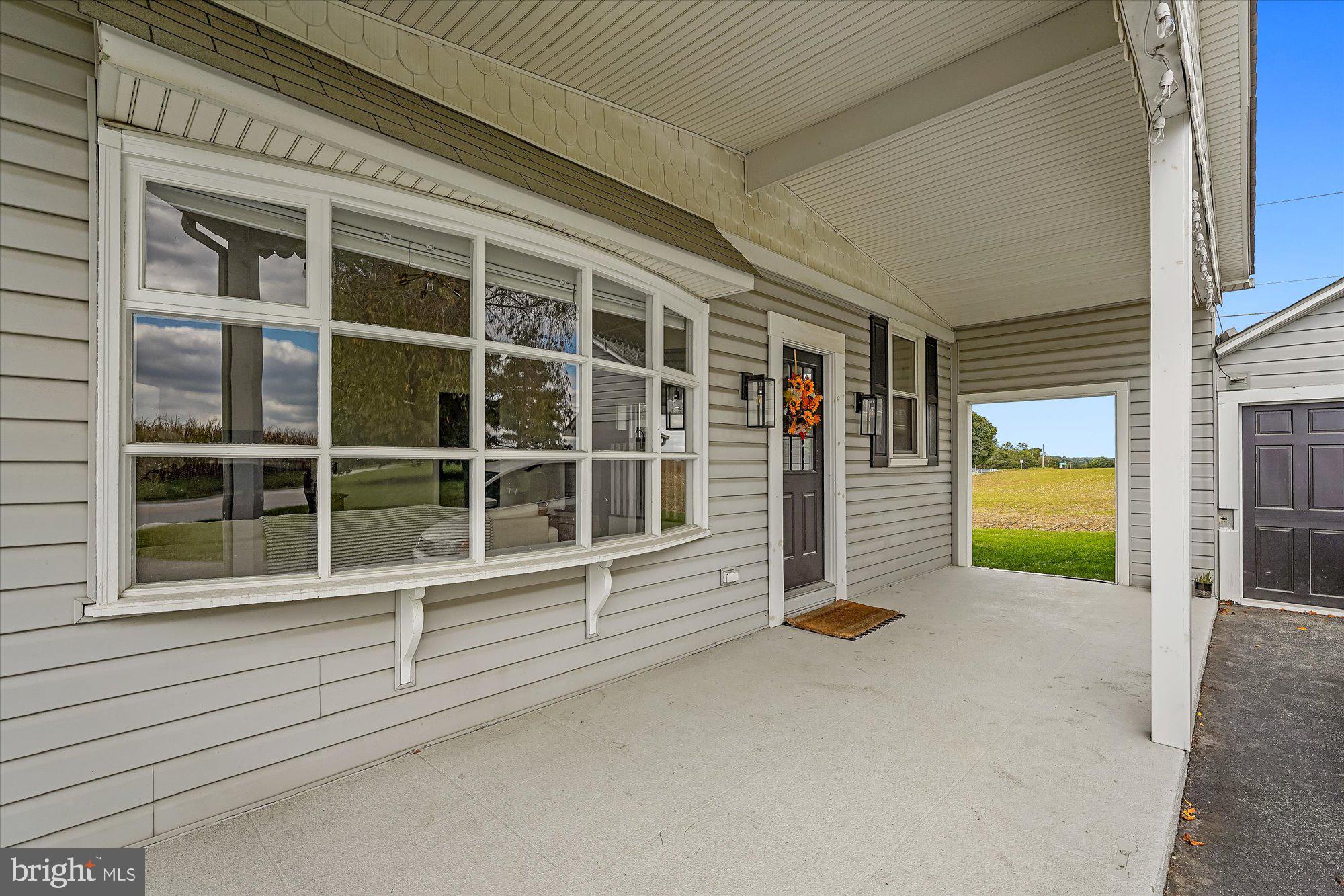 334 Quarry Road Peach Bottom, PA 17563 - Photo 6 of 48 Large bay window off family room