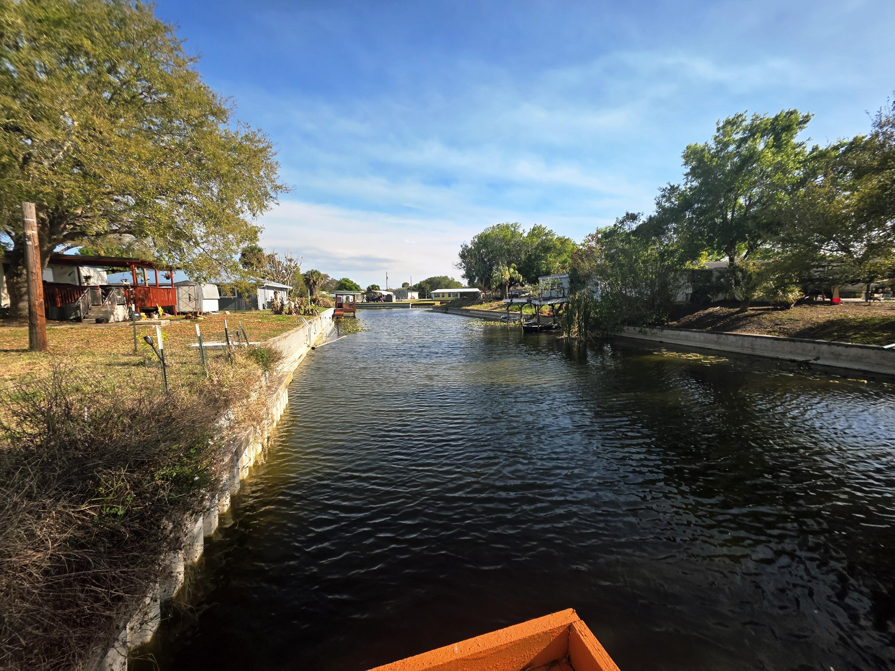 1212 9th Street Okeechobee, FL 34974 - Photo 3 of 32 16040