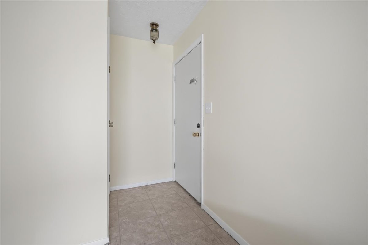 1600 Northbrook Drive, Unit B9 Normal, IL 61761 - Photo 10 of 24 a view of a bathroom