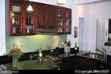 $2,100 | 1711 Massachusetts Avenue Northwest, Unit 412, Washington, DC 20036