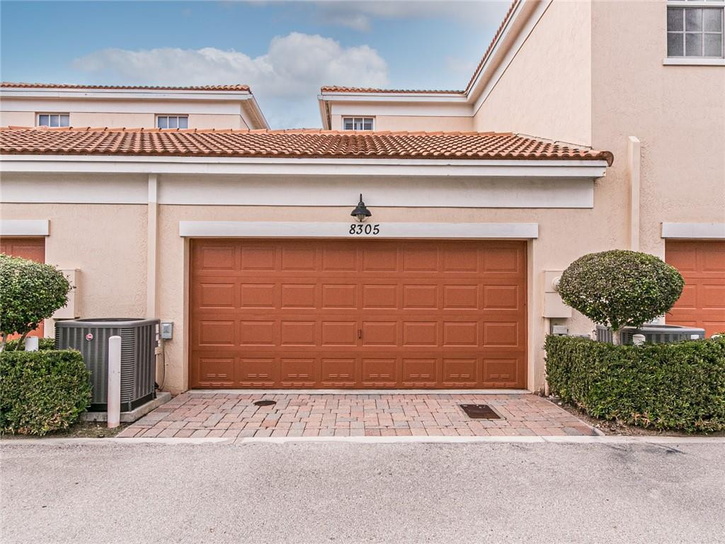 8305 Northwest 8th Way, Unit 8305 Boca Raton, FL 33487 - Photo 7 of 44 Photo 7