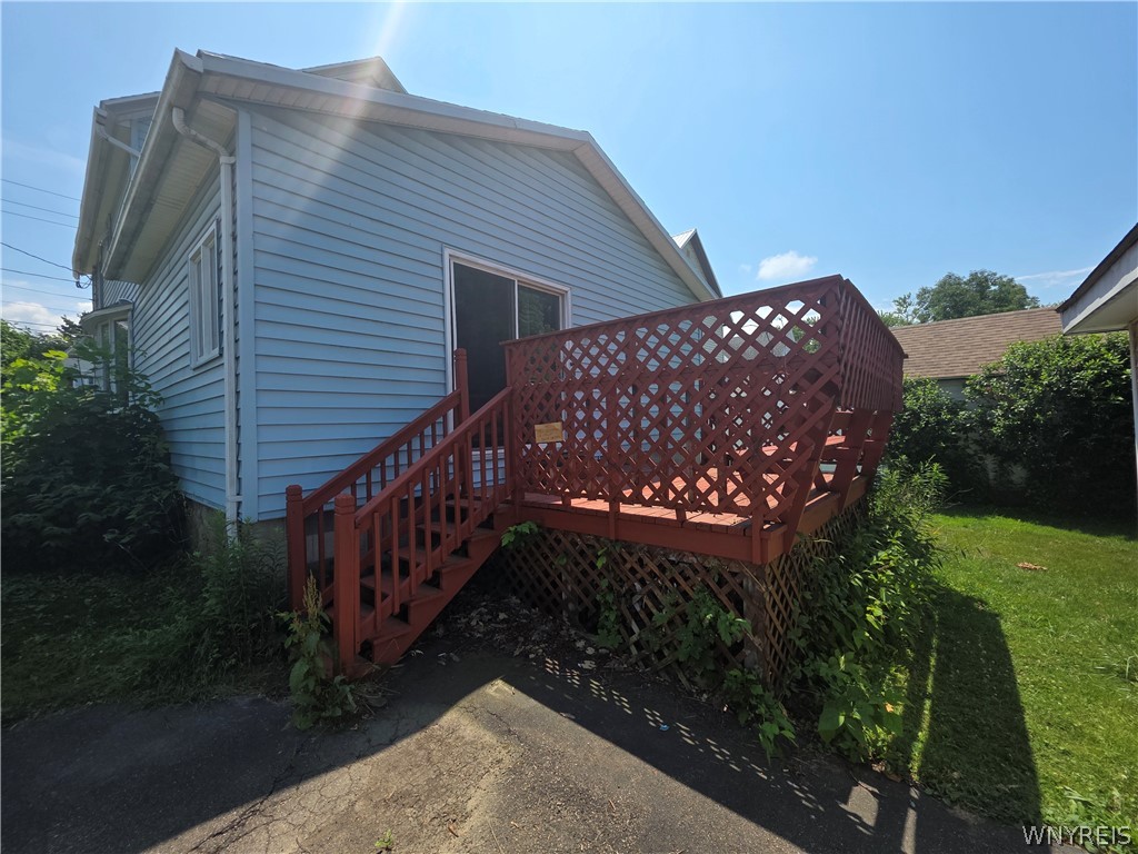 326 Central Avenue Hanover, NY 14136 - Photo 4 of 16