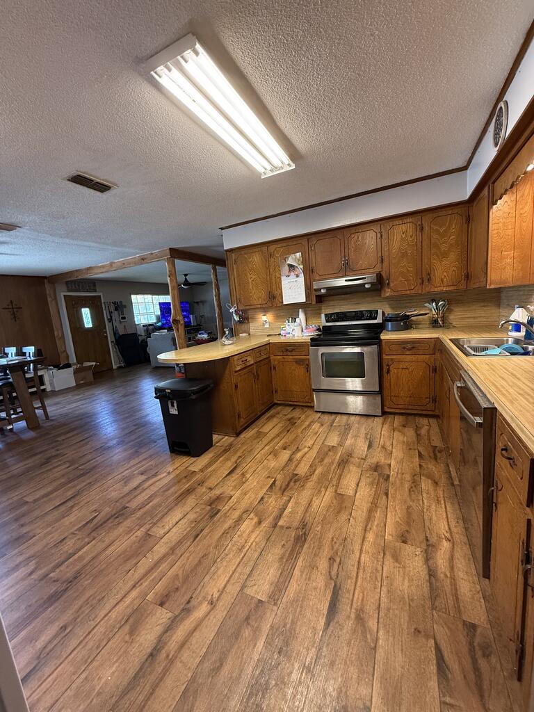 1003 West Point Tap Road Palestine, TX 75803 - Photo 8 of 22 Gallery Image 8