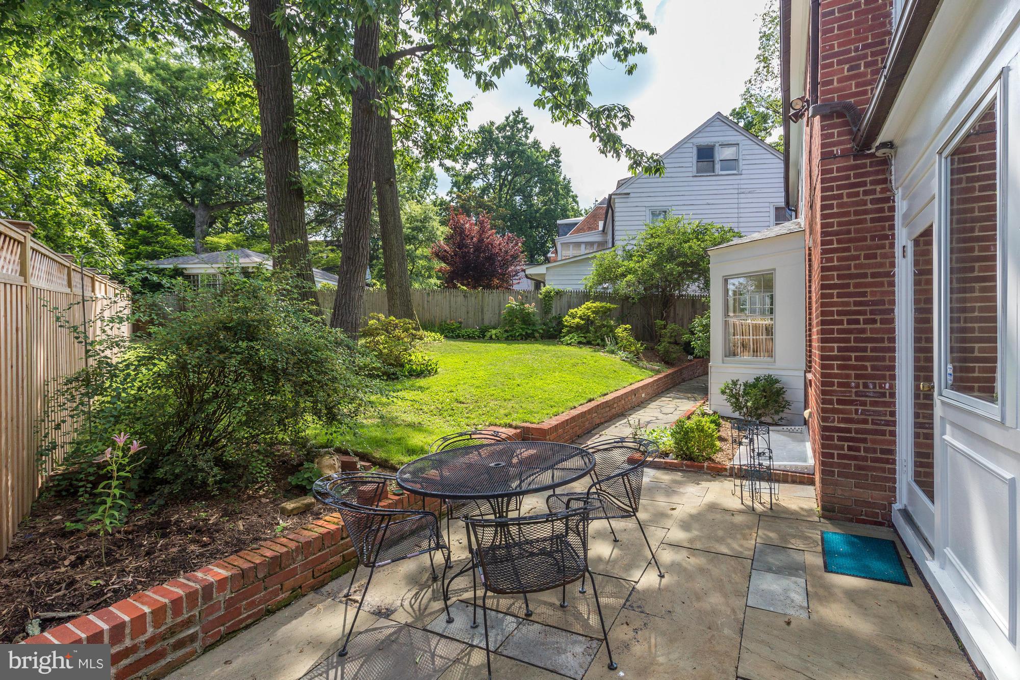 3308 Rowland Place Northwest Washington, DC 20008 - Photo 18 of 21 Exterior (Rear)