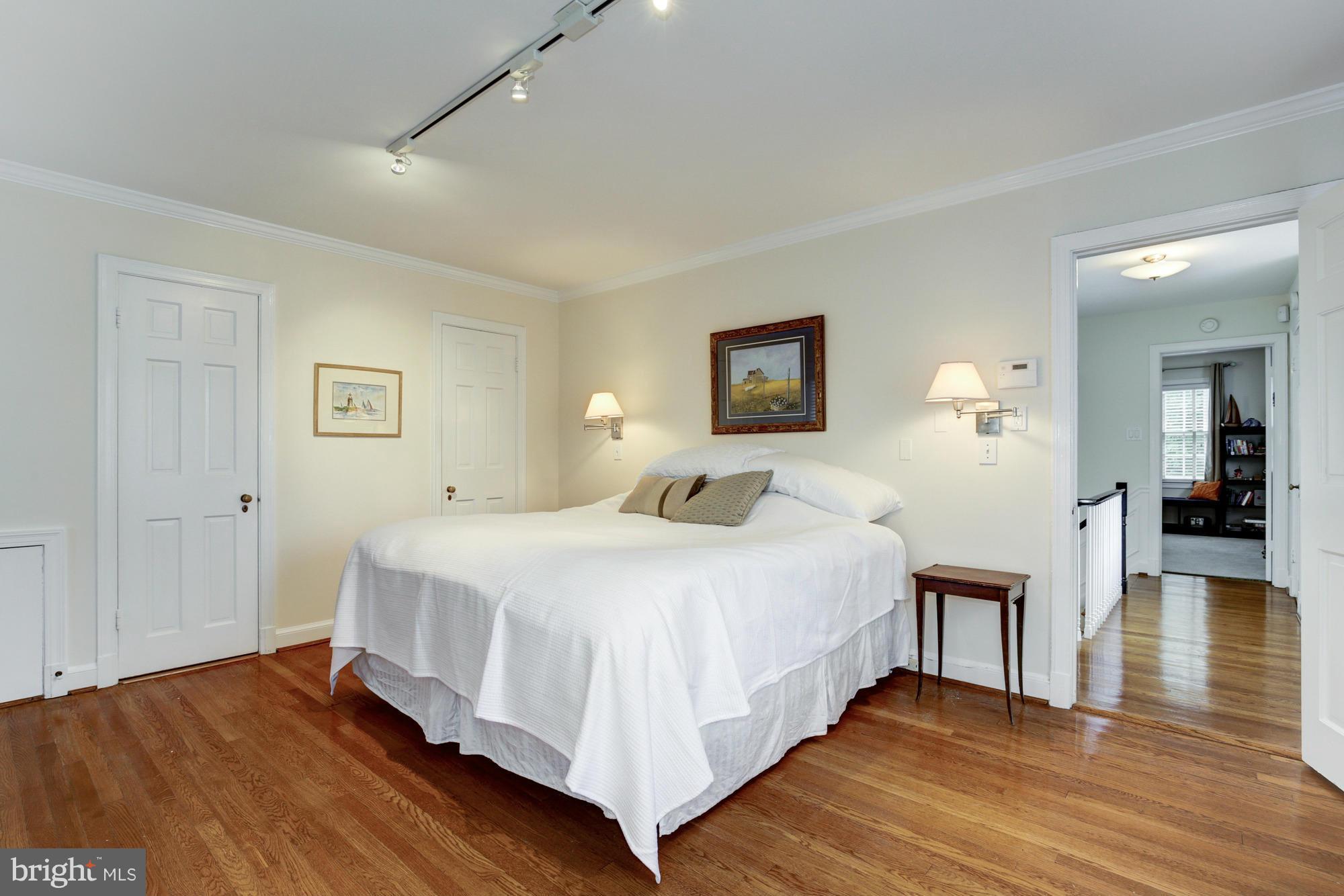 3308 Rowland Place Northwest Washington, DC 20008 - Photo 8 of 21 Interior (General)
