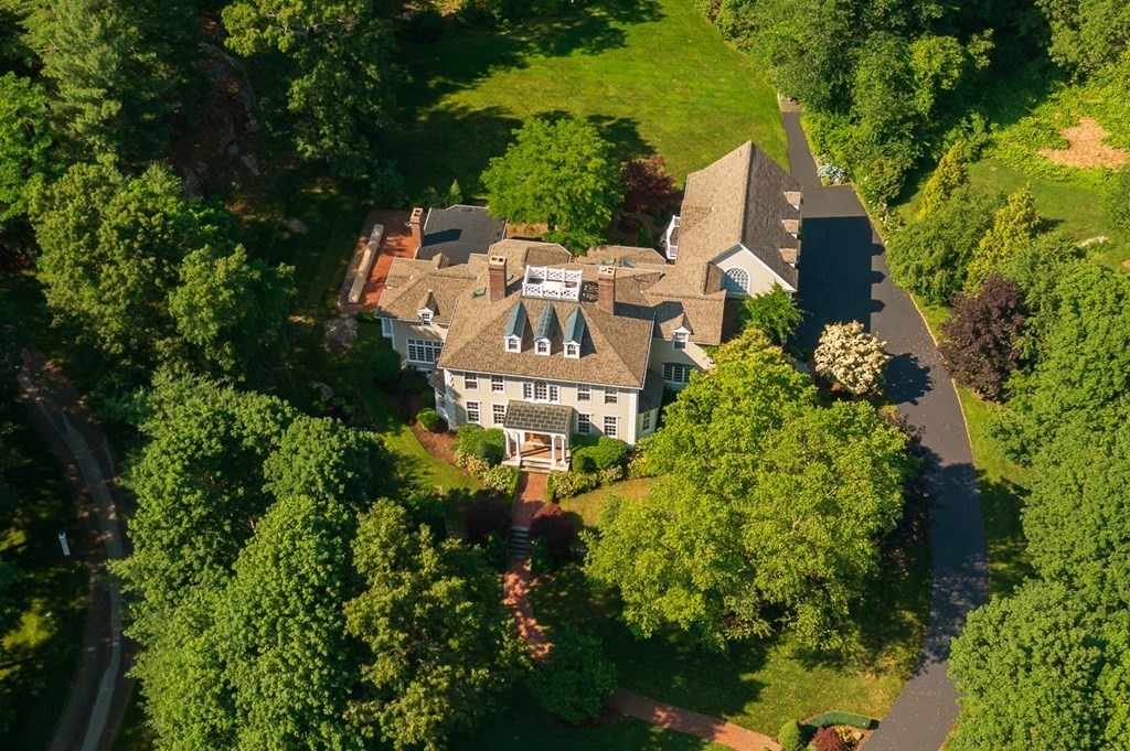 4 Alexandra Way Hingham, MA 02043 - Photo 2 of 6