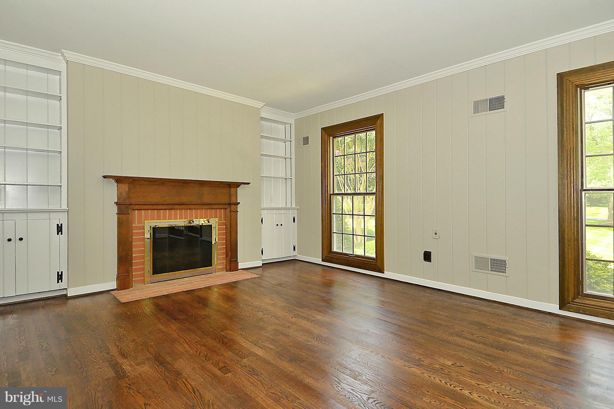 12405 Beall Spring Road Potomac, MD 20854 - Photo 18 of 30 Interior (General)